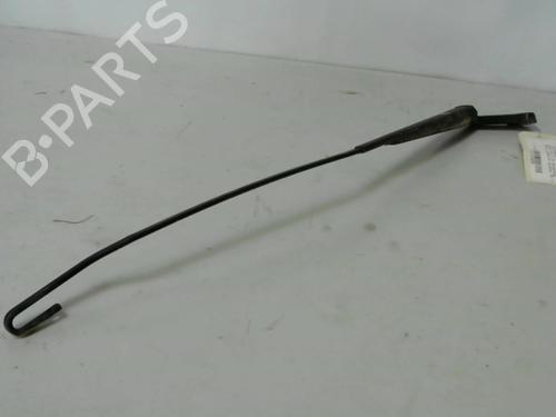 Used Front windshield wiper arm VW GOLF IV (1J1) 1.6 (102 hp) 28537704