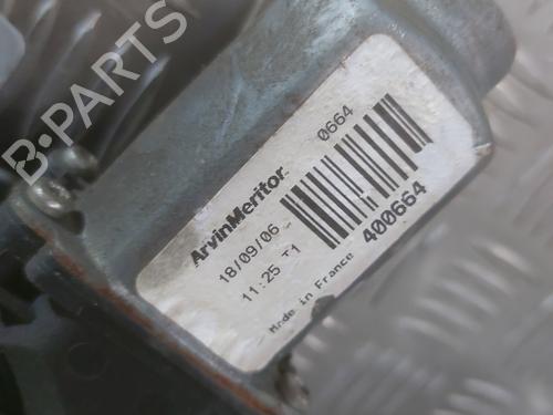 Rudehejsemekanisme Højre foran RENAULT KANGOO Express (FC0/1_) 1.5 dCi (FC07, FC1R) | BP25907430C23 