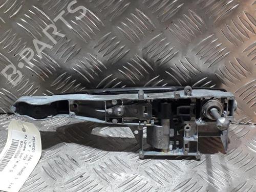 Used Front left exterior door handle PEUGEOT 208 I (CA_, CC_) 1.4 HDi (68 hp) 21506862