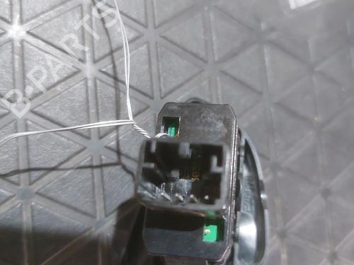 Used Right front window switch Right front window switch FORD KA (RU8) 1.2 (69 hp) 24854881 24854881