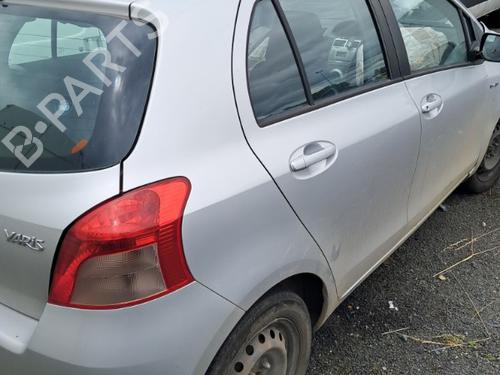 Klamka zewnętrzna drzwi tylnych prawych TOYOTA YARIS (_P9_) 1.4 D-4D (NLP90_, NLP90R) | BP21509914C130 