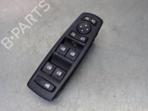 Used Left front window switch RENAULT MEGANE III Hatchback (BZ0/1_, B3_) 1.9 dCi (BZ0N, BZ0J) (131 hp) 27733780
