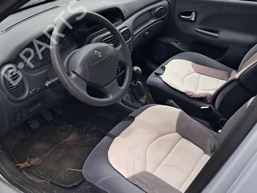 Gebruikte RENAULT MEGANE I (BA0/1_) 1.9 dTi (BA08, BA0N) (98 hp) 4366284 Onderdelen