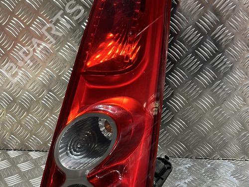 Used Right taillight FORD FIESTA V (JH_, JD_) 1.4 TDCi (68 hp) 21511643