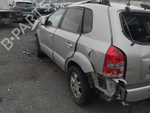 Right mirror HYUNDAI TUCSON (JM) 2.0 CRDi All-wheel Drive | BP26681637C27 