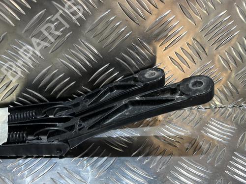 Used Front windshield wiper arm VW GOLF V (1K1) 2.0 TDI 16V (140 hp) 21502910