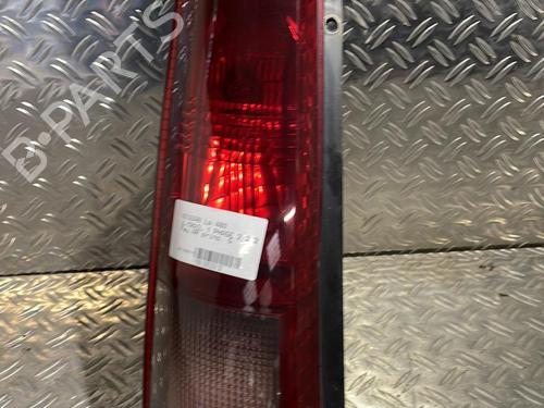 Used Left taillight NISSAN X-TRAIL I (T30) 2.2 dCi 4x4 (136 hp) 21507515