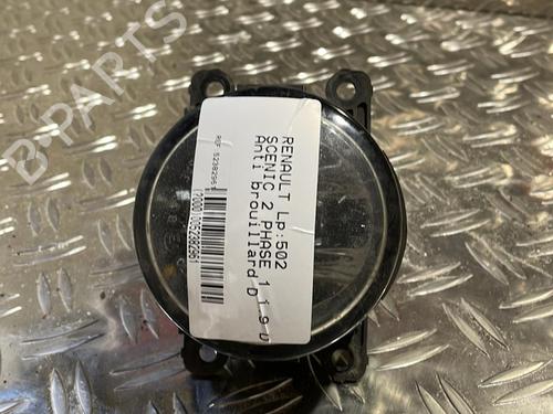 Used Right front fog light Right front fog light RENAULT SCÉNIC II (JM0/1_) 1.9 dCi (JM0G, JM12, JM1G, JM2C) (120 hp) 21515740 21515740