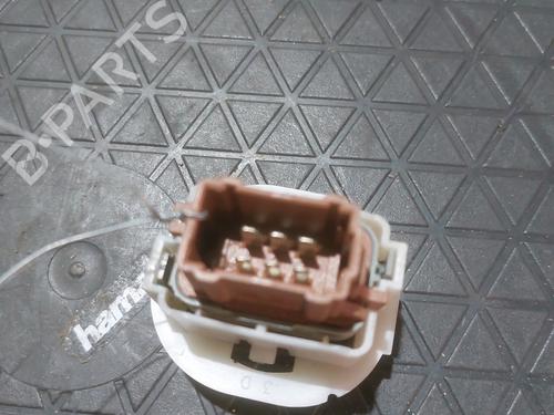 Used Right front window switch Right front window switch RENAULT CLIO III Grandtour (KR0/1_) 1.5 dCi (KR0G) (68 hp) 31018600 31018600