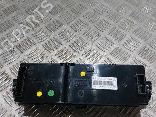 Used Climate control Climate control RENAULT SCÉNIC III (JZ0/1_) 1.9 dCi (JZ0J, JZ1J, JZ1K, JZ1S) (131 hp) 21505805 21505805
