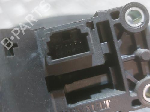 Used Gear lever Gear lever RENAULT ZOE (BFM_) ZOE (BFMC, BFMD) (136 hp) 24467358 24467358