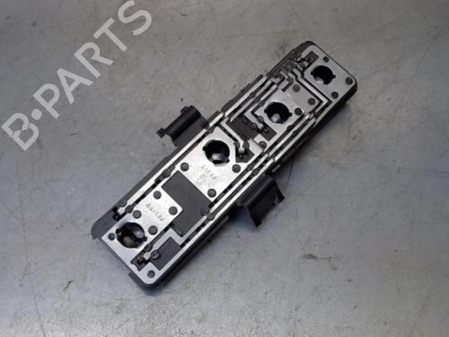 Used Lamp holder CITROËN XSARA PICASSO (N68) 2.0 HDi (90 hp) 31089685