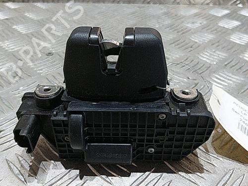 Used Tailgate lock PEUGEOT 208 I (CA_, CC_) 1.0 VTi (68 hp) 21513233