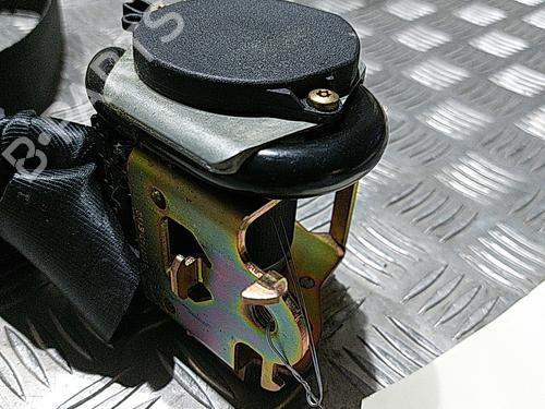 front-left-belt-tensioner-peugeot-407-coupe-6c_-27-hdi-8974yk-2005-21504265 main image