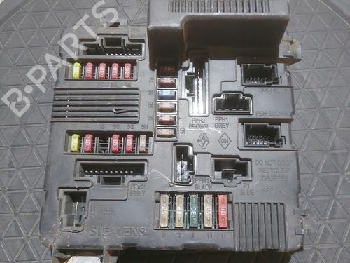 Used Electronic module RENAULT GRAND SCÉNIC II (JM0/1_) 2.0 (135 hp) 27619473