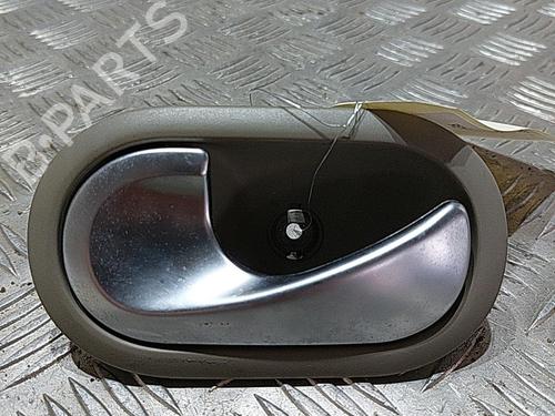 Used Front left interior door handle Front left interior door handle RENAULT CLIO III (BR0/1, CR0/1) 1.4 16V (98 hp) 21505939 21505939