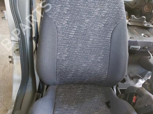 Used Right front seat Right front seat OPEL CORSA C (X01) 1.2 (F08, F68) (75 hp) 21513857 21513857