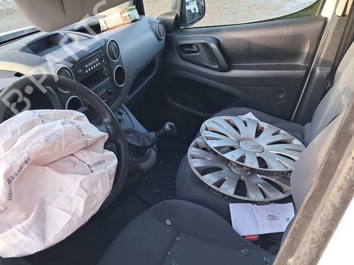 Fuse box CITROËN BERLINGO Box Body/MPV (B9) 1.6 HDi / BlueHDi 75 | BP24661519E1 - Image 5