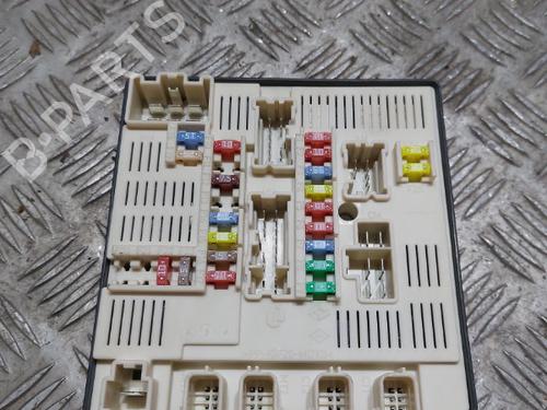 Used Electronic module Electronic module RENAULT LAGUNA III (BT0/1) 2.0 dCi (BT07, BT0J, BT14, BT1A, BT1S) (131 hp) 21505087 21505087