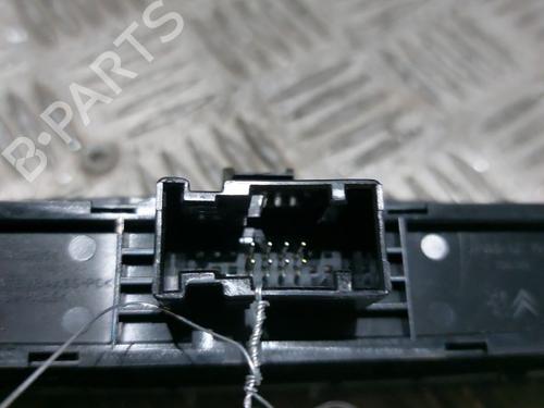 Used Warning switch Warning switch PEUGEOT 308 I (4A_, 4C_) 1.6 HDi (109 hp) 21505433 21505433