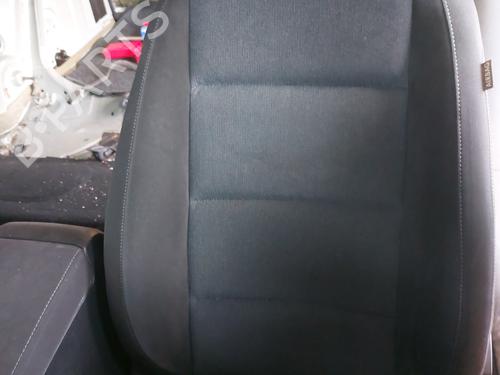 Used Left front seat Left front seat VW GOLF VI (5K1) 1.6 TDI (105 hp) 21513423 21513423