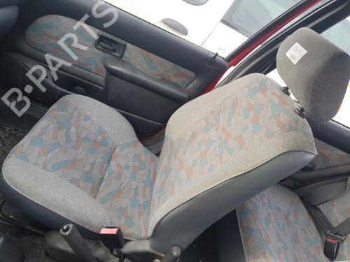 Used Right front seat PEUGEOT 106 II (1A_, 1C_) 1.1 i (60 hp) 22301705