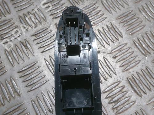 Left front window switch PEUGEOT 208 I (CA_, CC_) 1.6 HDi | BP23811705I27