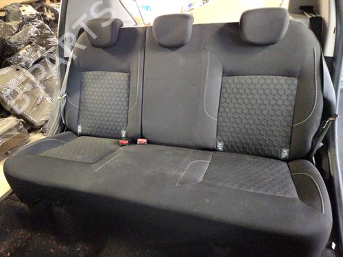 Stol bak DACIA SANDERO II TCe 90 (B8M1, B8MA, B8AC) (90 hp) 31040531