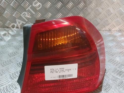 Used Right taillight BMW 3 (E90) 330 d (231 hp) 22438076