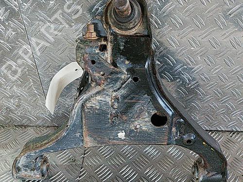Used Left front suspension arm Left front suspension arm 21514835 21514835