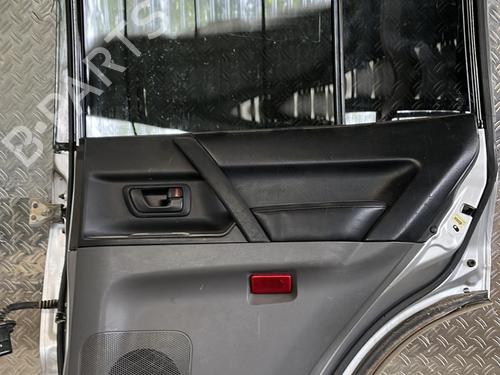 Right rear door MITSUBISHI PAJERO III (V7_W, V6_W) 3.2 Di-D (V68W, V78W) | BP21502919C5 
