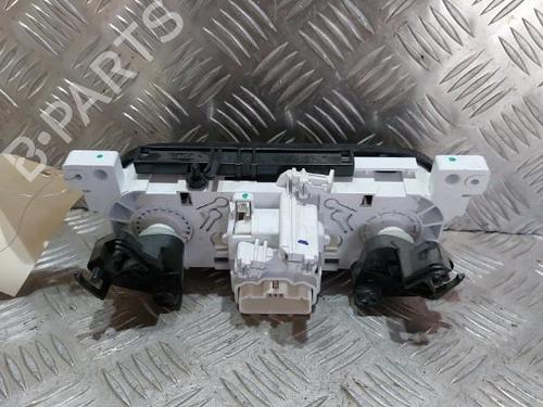 Used Climate control Climate control DACIA SANDERO II TCe 90 (B8M1, B8MA, B8AC) (90 hp) 21512253 21512253