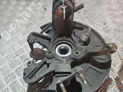Used Right front steering knuckle VW GOLF VI (5K1) 1.6 TDI (105 hp) 21671046
