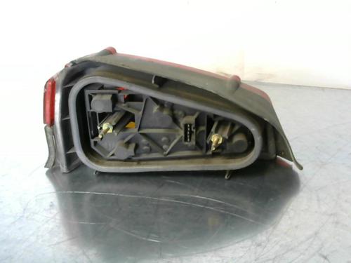 Used Right taillight Right taillight PEUGEOT 106 I (1A, 1C) 1.4 D (50 hp) 31036398 31036398