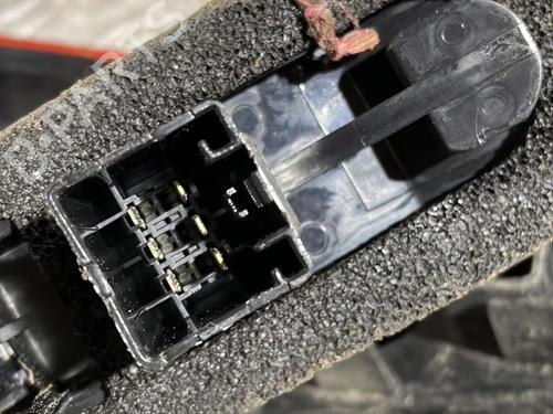 Used Left taillight Left taillight FORD FIESTA V (JH_, JD_) 1.4 TDCi (68 hp) 21507284 21507284