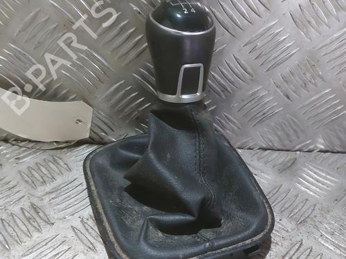 Used Shift knob Shift knob VW POLO V (6R1, 6C1) 1.4 TDI (90 hp) 23811736 23811736
