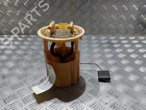 Used Fuel pump Fuel pump 21508779 21508779