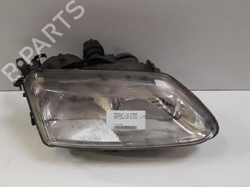 Used Right headlight RENAULT ESPACE III (JE0_) 2.2 dCi (JE0K) (130 hp) 28797773