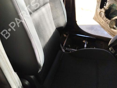 Right front seat PEUGEOT PARTNER Tepee 1.6 HDi 16V | BP22338513C16 - Image 2