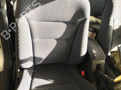 Right front seat HONDA CIVIC VI Hatchback (EJ, EK) 1.6 i (EK1) 81122S04J31