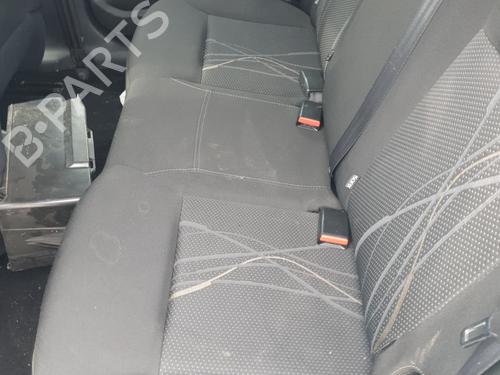 Siège arrière PEUGEOT 208 I (CA_, CC_) 1.6 HDi (92 hp) 23811377