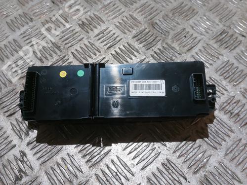 Used Climate control Climate control RENAULT SCÉNIC III (JZ0/1_) 1.9 dCi (JZ0J, JZ1J, JZ1K, JZ1S) (131 hp) 21671264 21671264