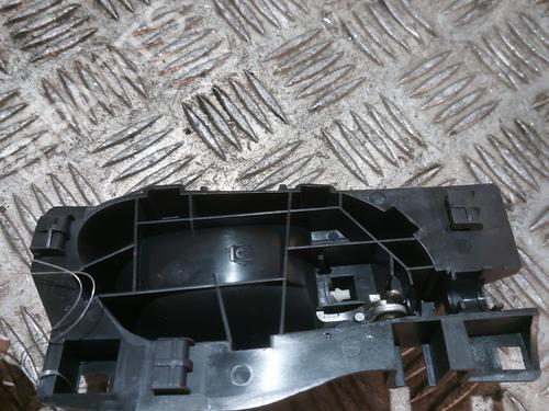 front-left-interior-door-handle-peugeot-partner-tepee-16-hdi-16v-9143t0-2008-22338509 main image