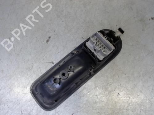 Used Left front window switch Left front window switch RENAULT CLIO III (BR0/1, CR0/1) 1.5 dCi (C/BR0G, C/BR1G) (68 hp) 29027932 29027932