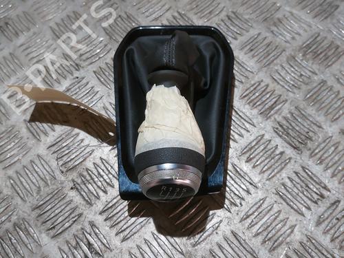 Used Shift knob Shift knob RENAULT CLIO V (B7_) 1.0 TCe 90 (B7MT) (91 hp) 21797124 21797124