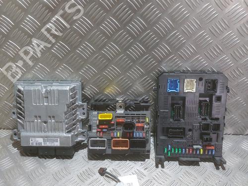 Used Electronic module Electronic module PEUGEOT 3008 I MPV (0U_) 1.6 HDi (114 hp) 31700435 31700435