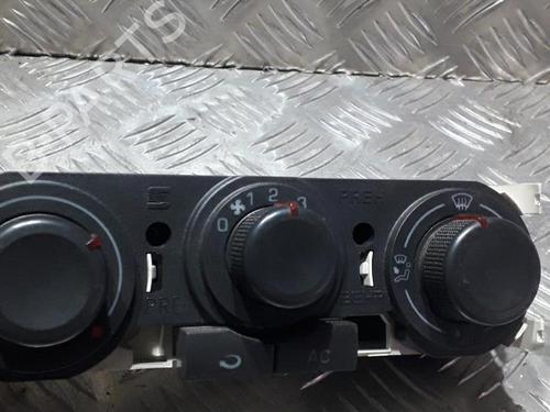 Used Climate control Climate control SEAT IBIZA III (6L1) 1.4 TDI (80 hp) 21506664 21506664