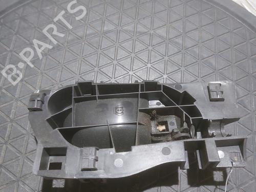 Indvendigt håndtag Indvendigt håndtag PEUGEOT PARTNER Box Body/MPV 1.6 HDi (75 hp) 25895688 25895688