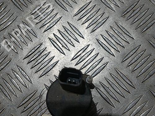 Used Washer pump Washer pump RENAULT KANGOO Express (FW0/1_) 1.5 dCi 85 (FW0K, FW0L, FW0B) (86 hp) 21504356 21504356