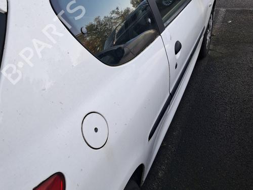 Engine control unit (ECU) PEUGEOT 206+ (2L_, 2M_) 1.4 HDi eco 70 | BP26525487M57  - Image 6